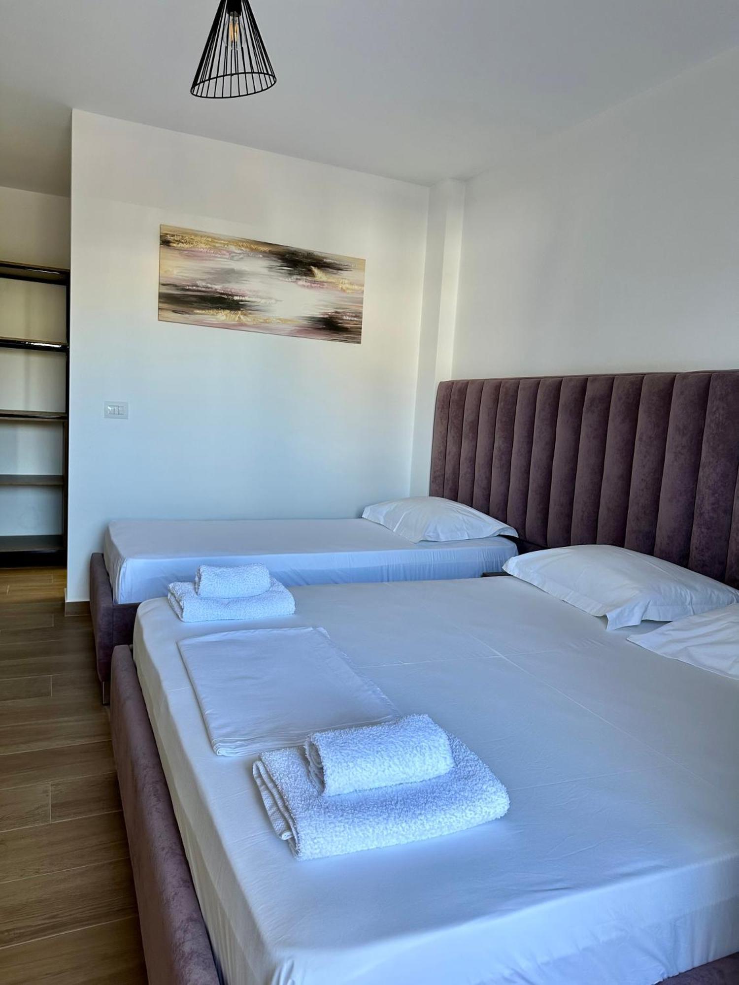 J&B Hotel Ksamil Exteriér fotografie